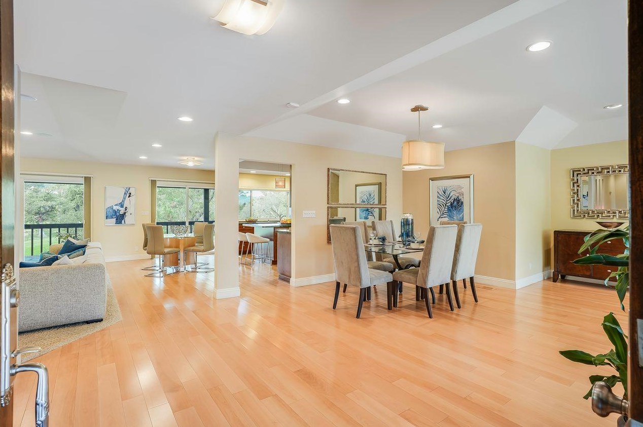6857 Castlerock Dr, San Jose, CA 95120-4703