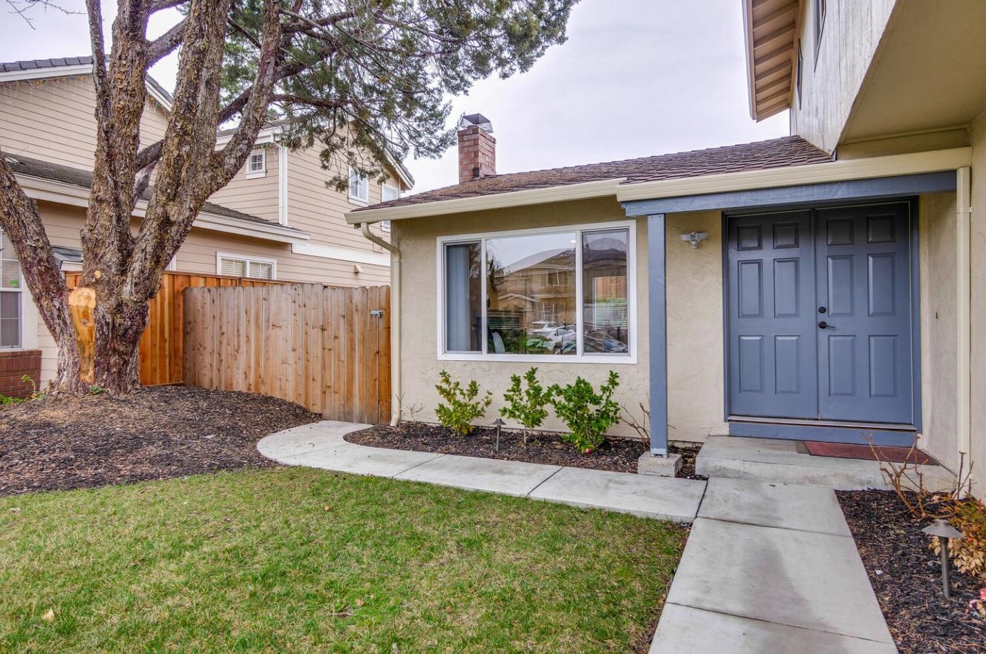 48482 Arkansas Pl, Fremont, CA 94539-7702