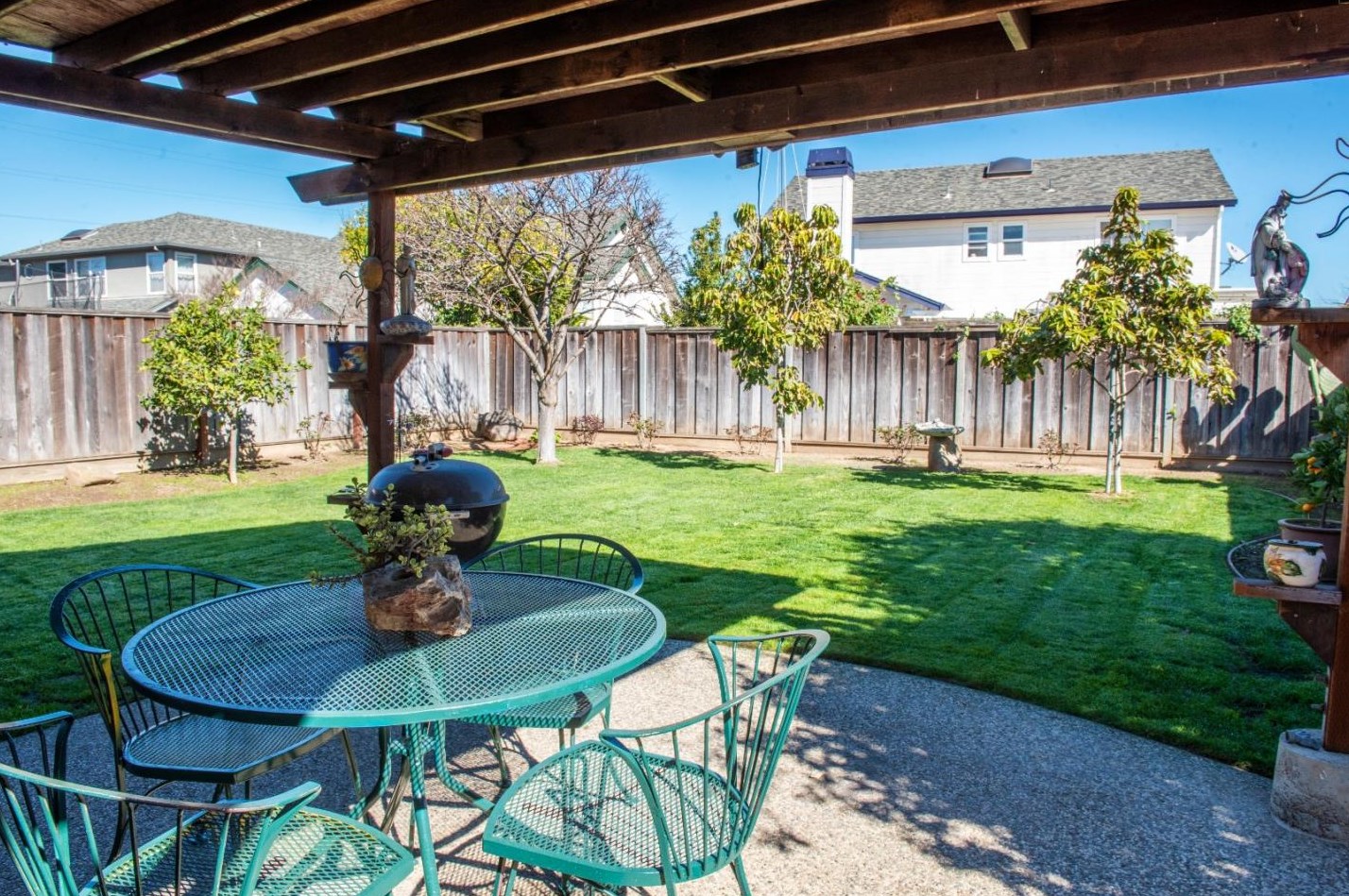 1742 Great Is St, Salinas CA 93905 exterior