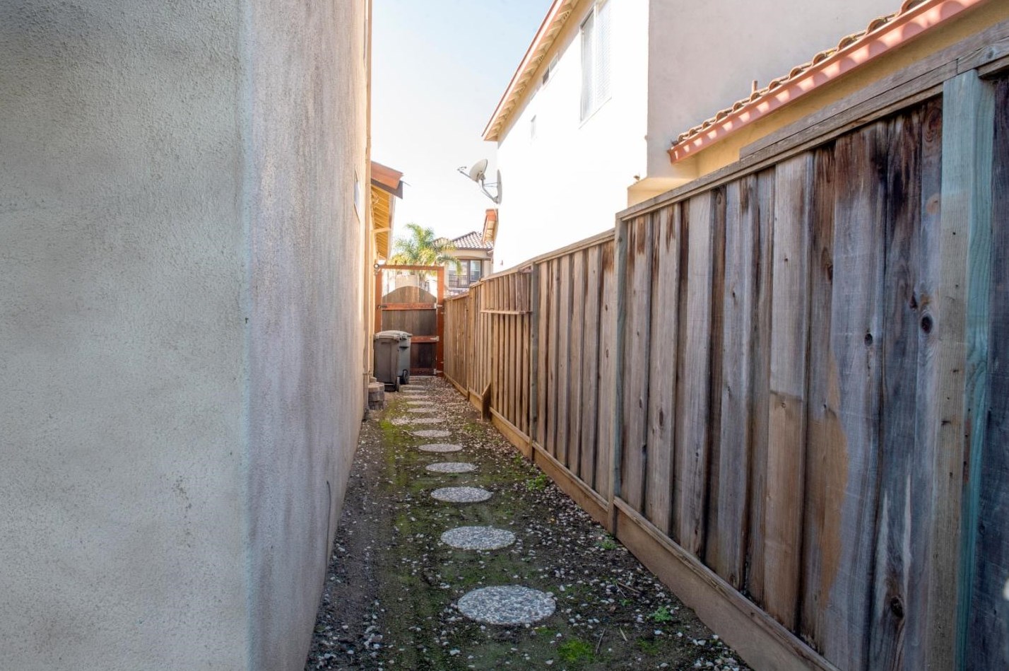 1742 Great Is St, Salinas CA 93905 exterior