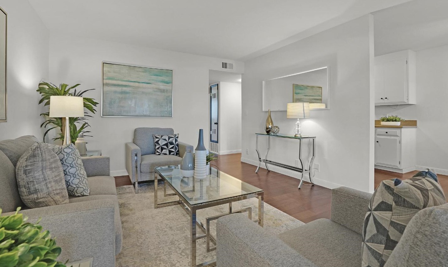 255 S Rengstorff Ave 83, Mountain View, CA 94040
