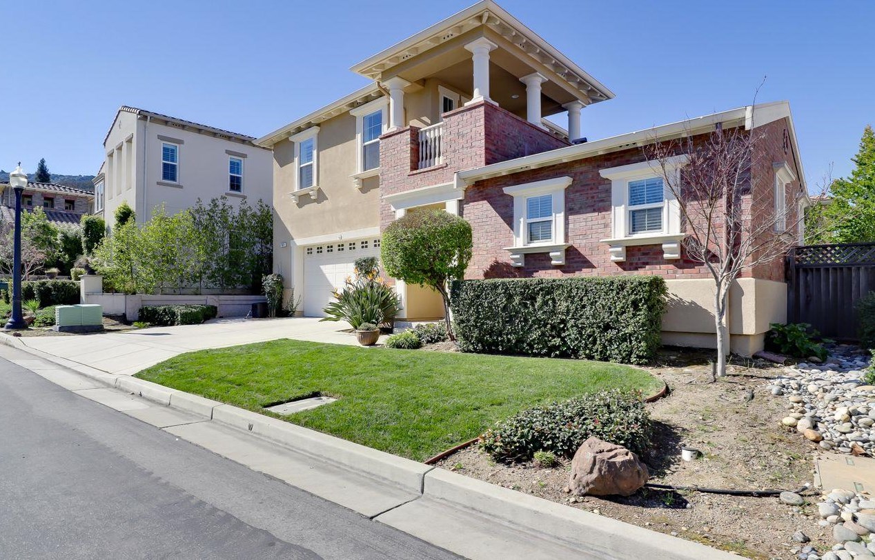 7631 Strath Pl, Gilroy, CA 95020-2673