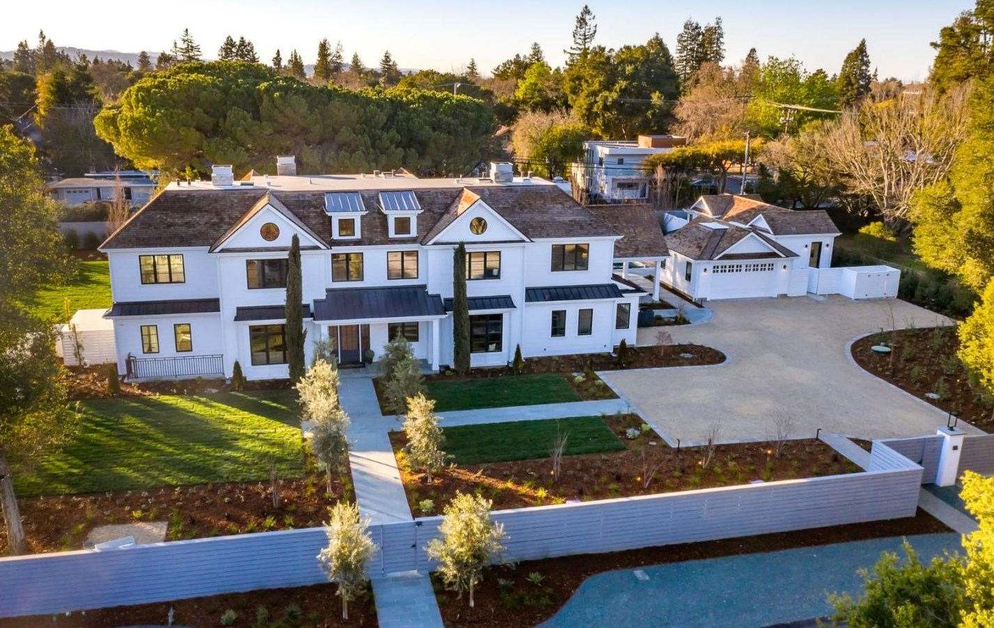 55 Irving Ave, Menlo Park, CA 94027-2007