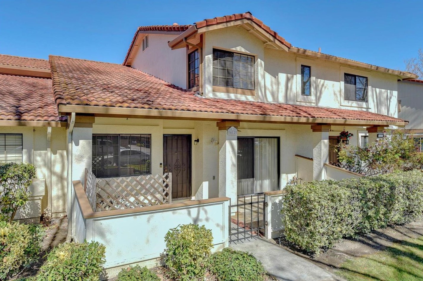 412 Colony Cove Dr, San Jose, CA 95123-1430