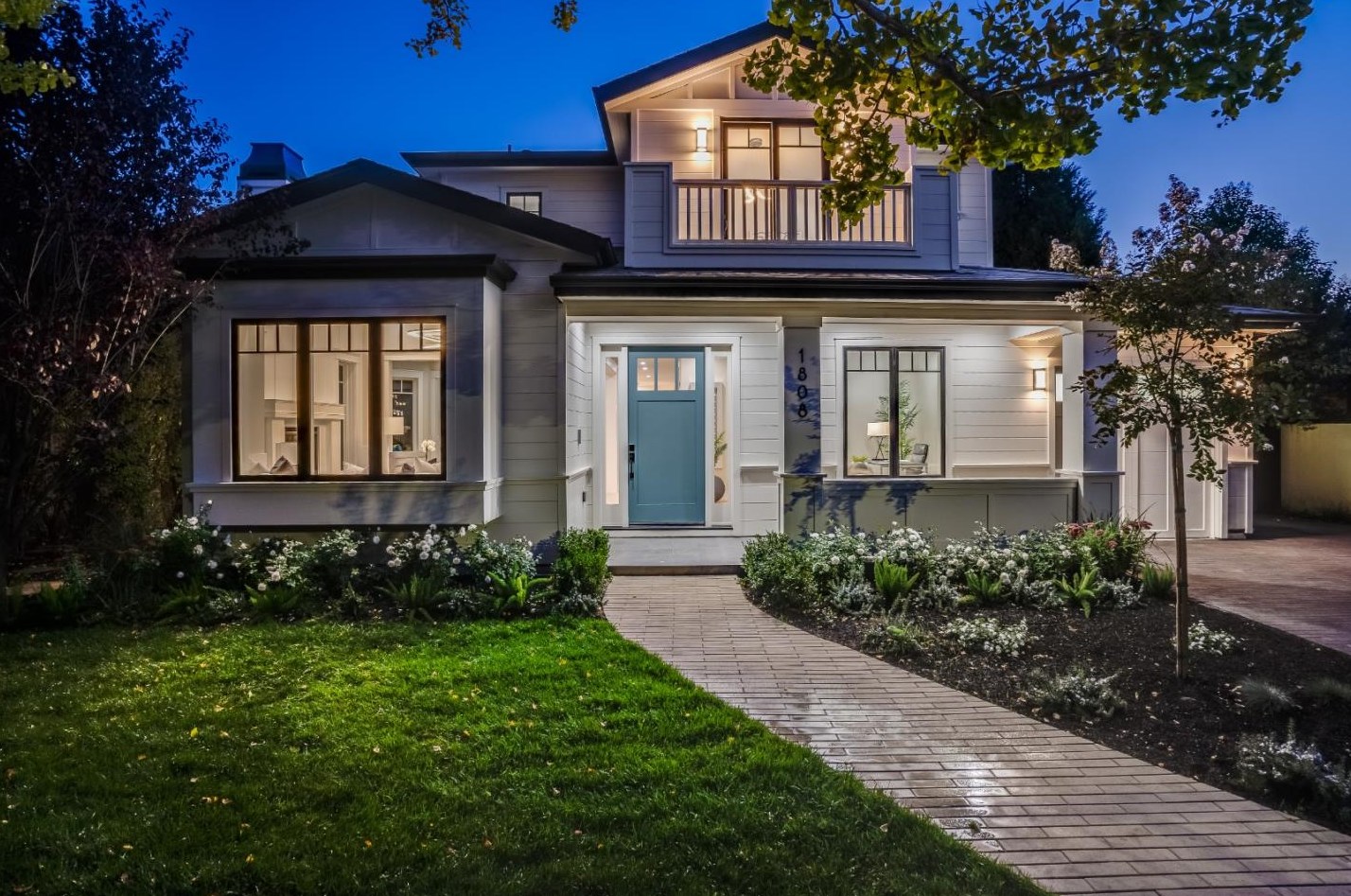 1808 Mark Twain St, Palo Alto, CA 94303