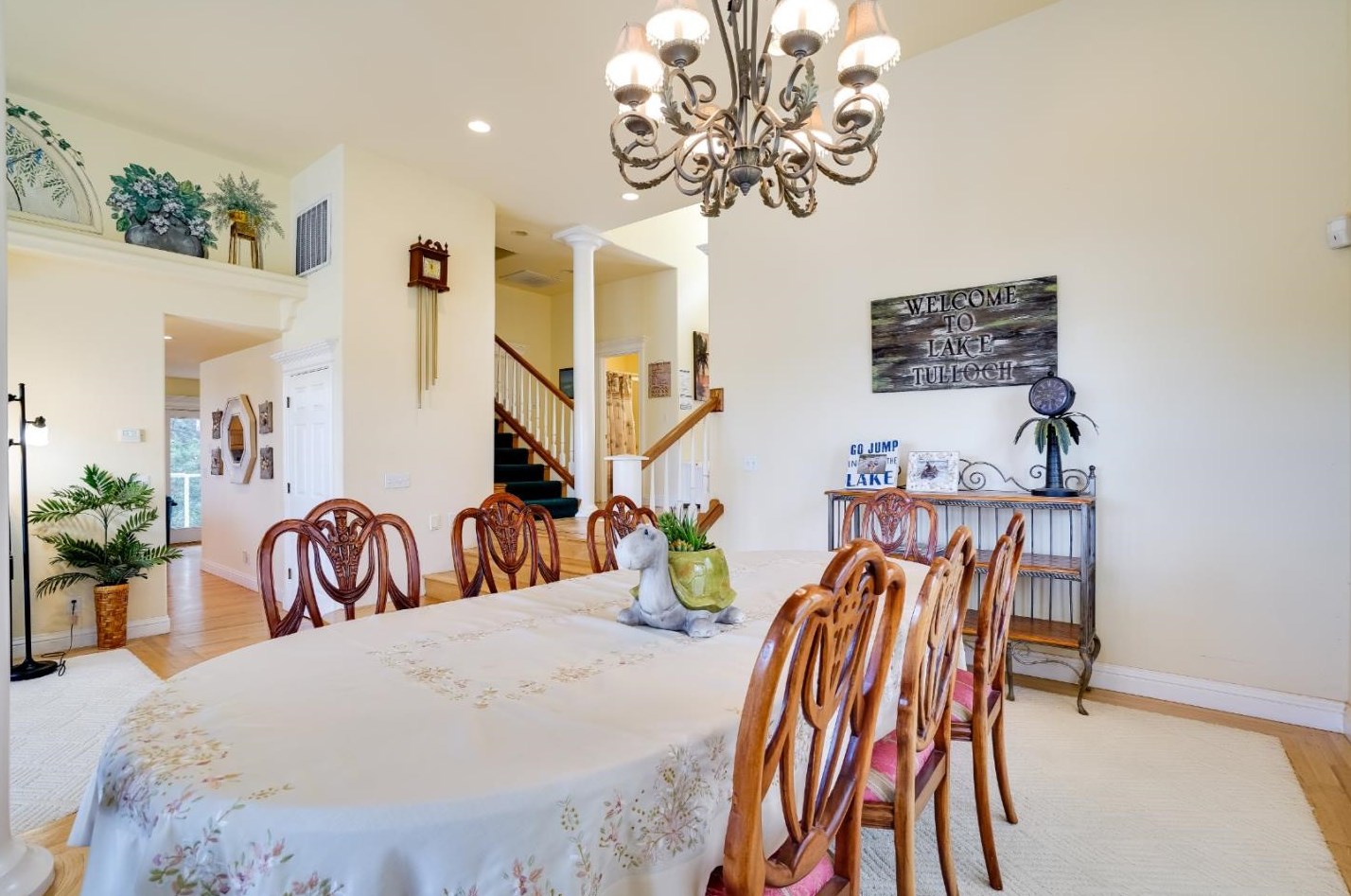 5033 Lakeshore Dr, Copperopolis, CA 95228