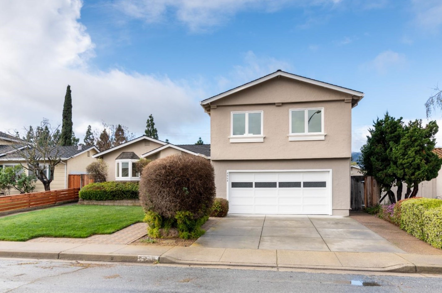 4864 Pinemont Dr, Campbell, CA 95008-5714