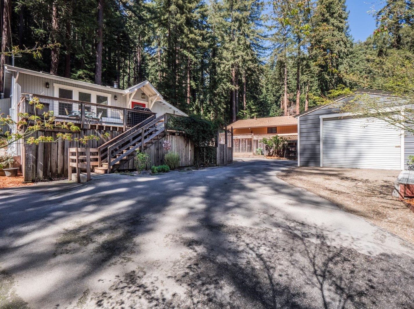 10901 Sequoia Ave, Felton, CA 95018