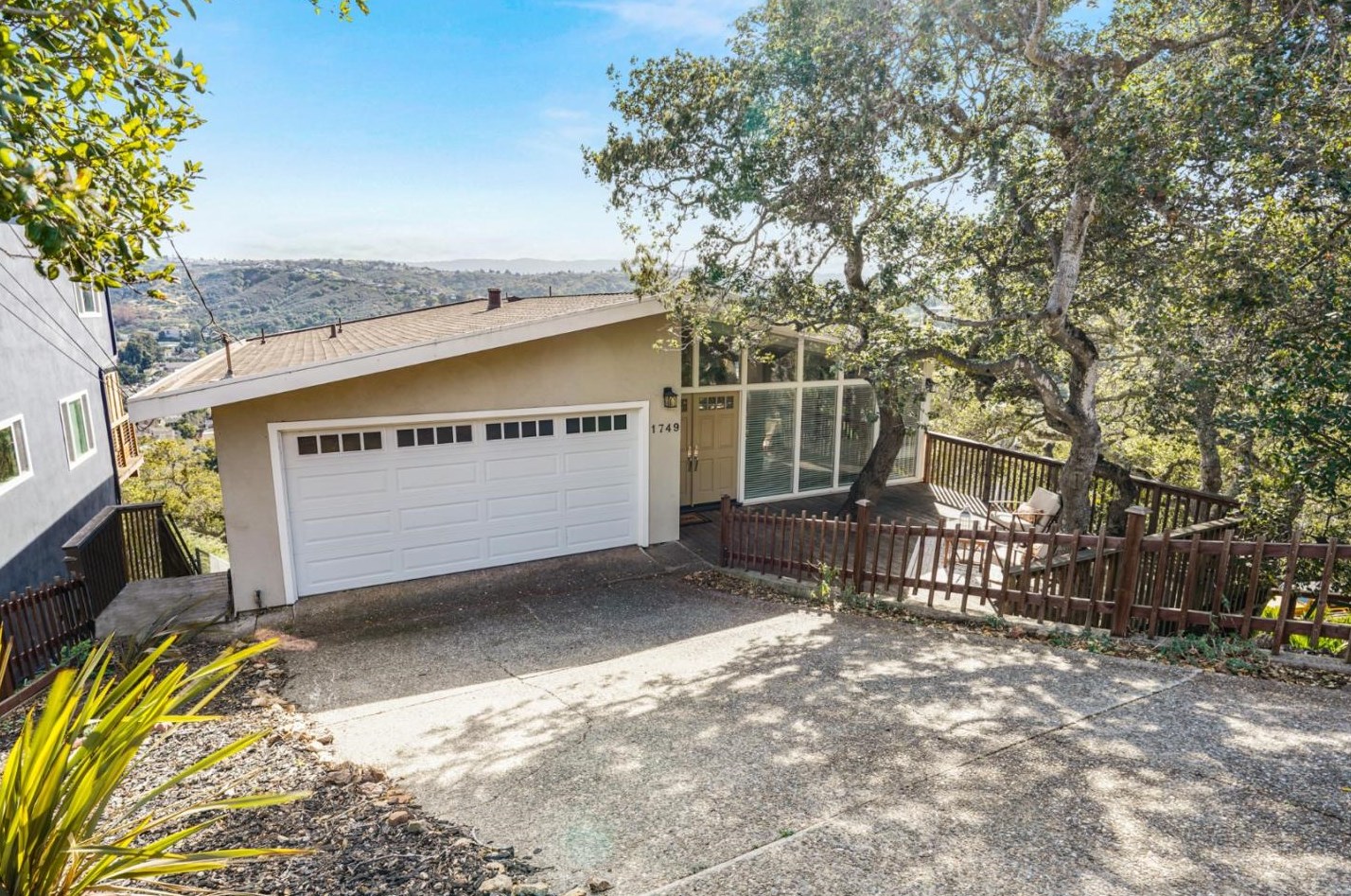 1749 Valley View Ave, Belmont, CA 94002