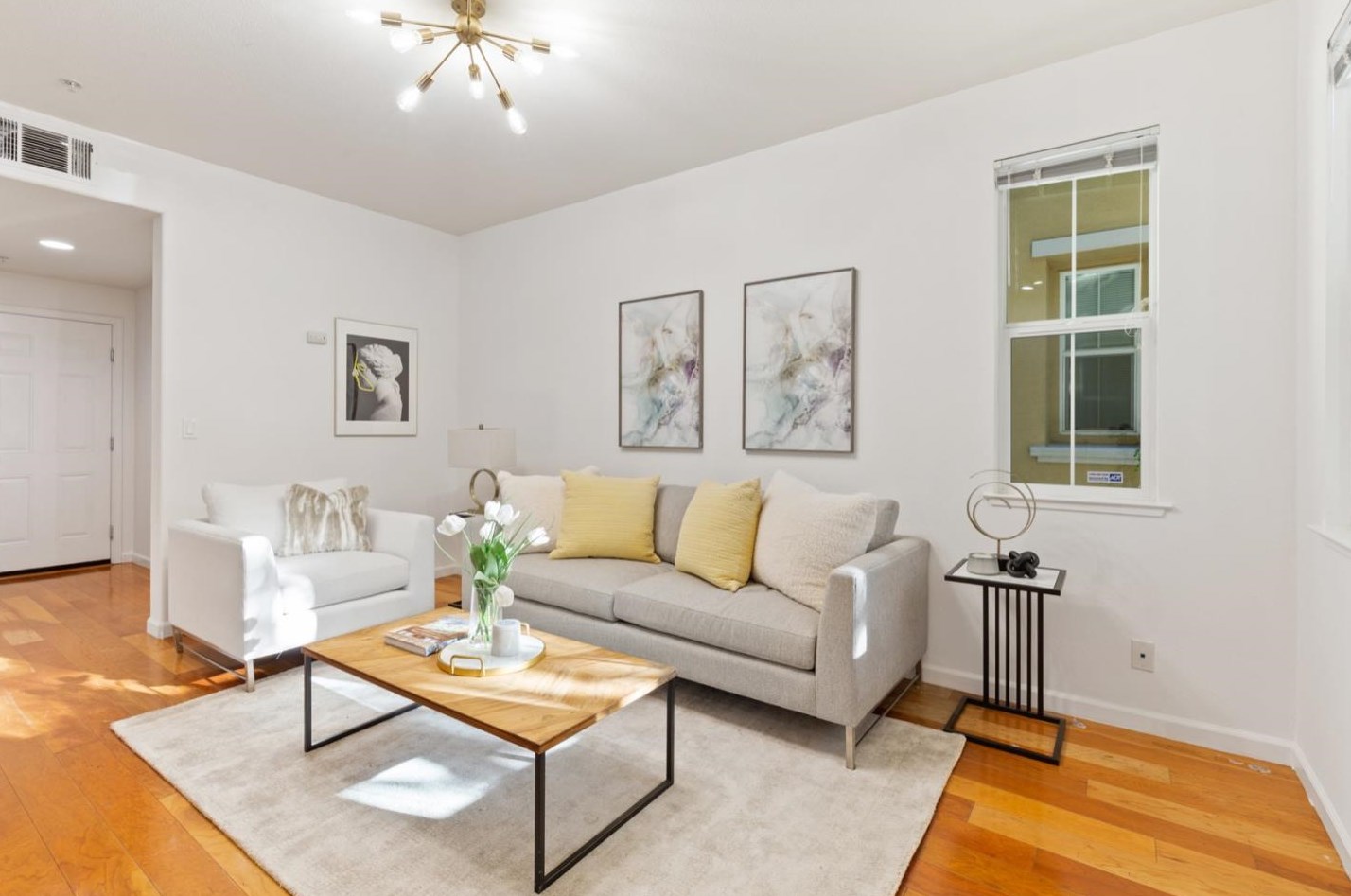2185 Beech Cir, San Jose, CA 95131-3440