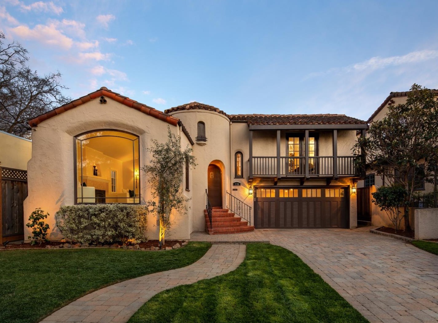 116 Grand Blvd, San Mateo CA  94401-2314 exterior
