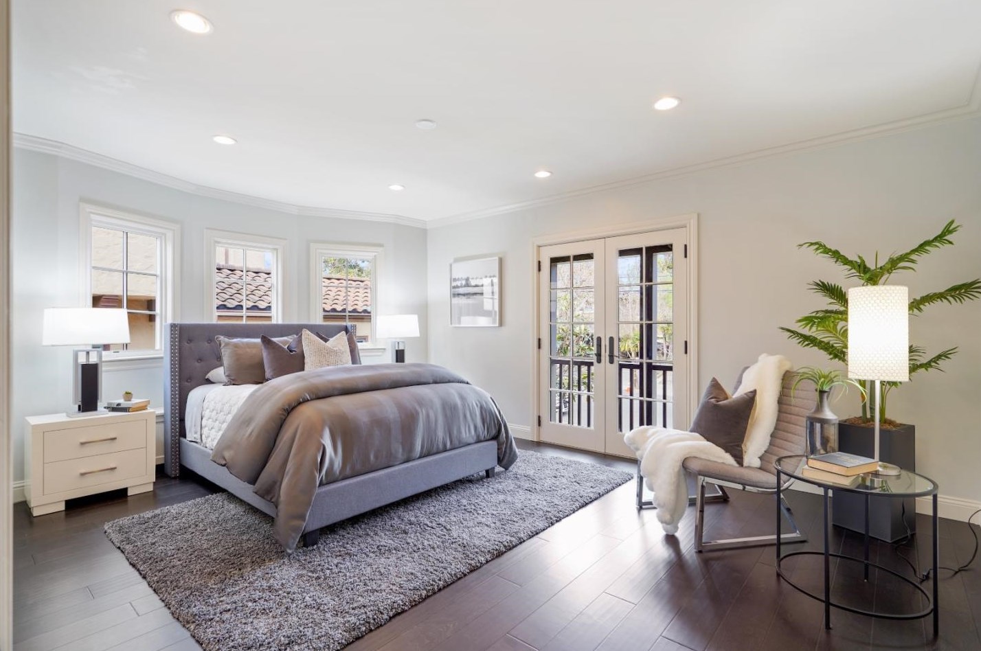 116 Grand Blvd, San Mateo CA  94401-2314 exterior