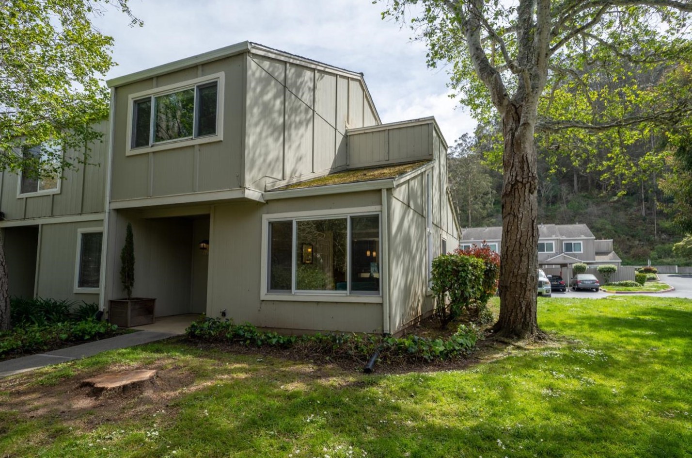 1293 Rosita Rd, Pacifica, CA 94044