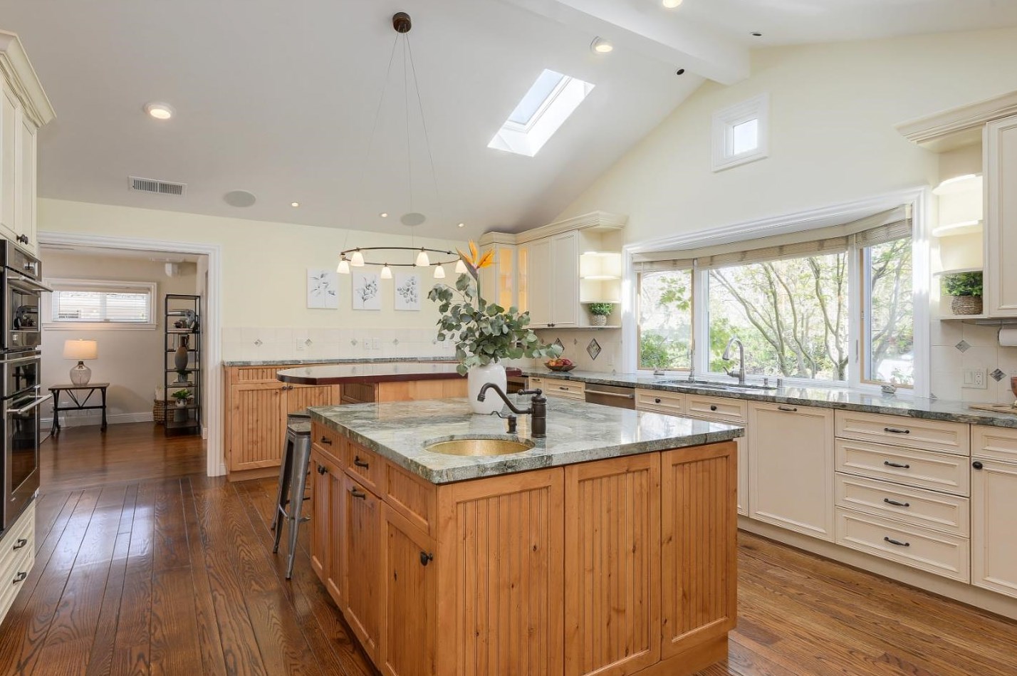 50 Sevilla Dr, Los Altos, CA 94022