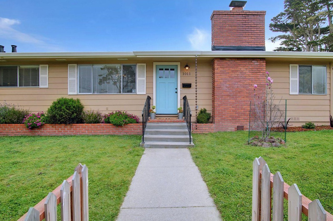 1011 Mcfarland Ave, Del Monte Park, CA 93950