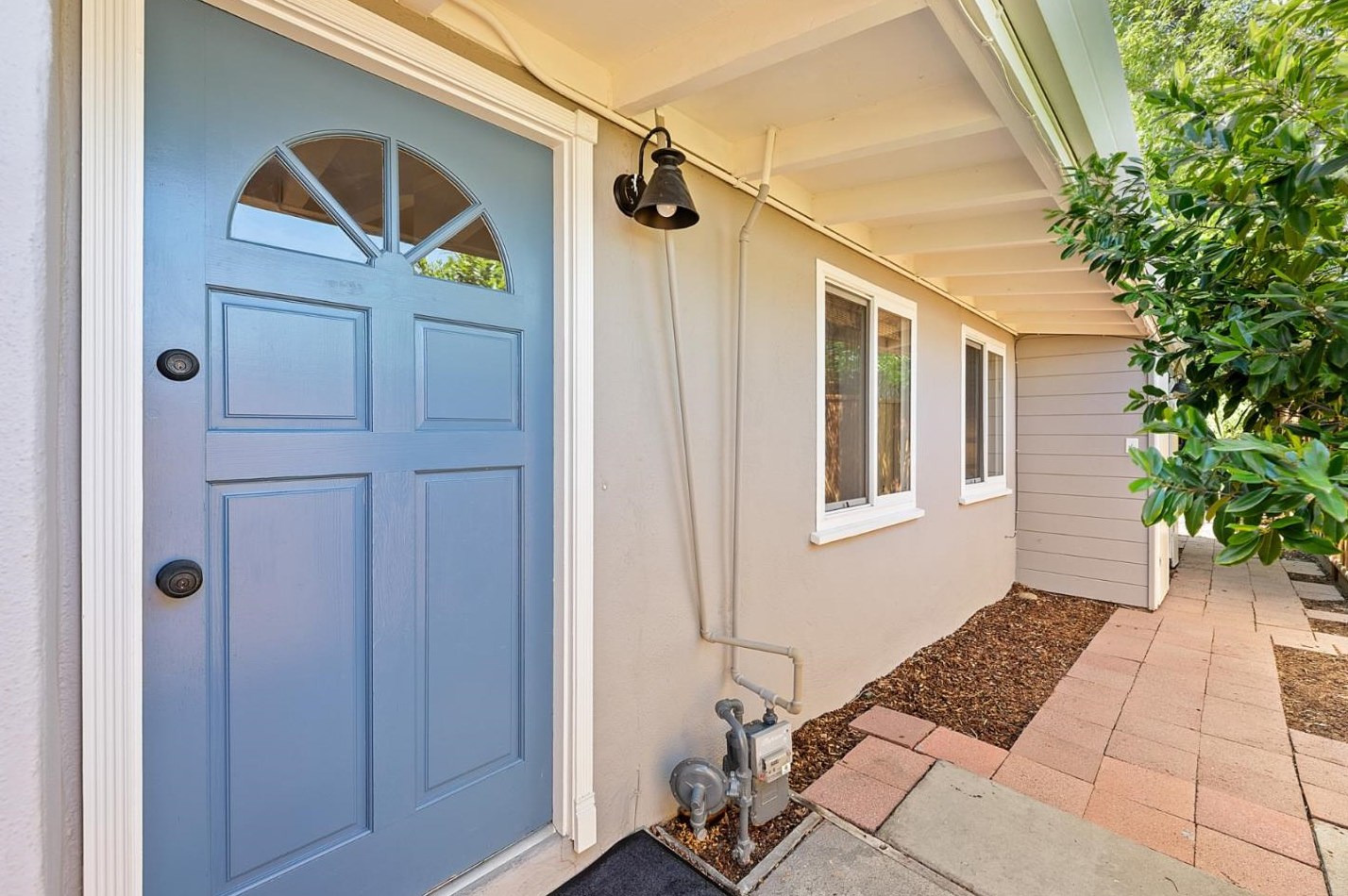 364 N Rengstorff Ave, Mountain View, CA 94043