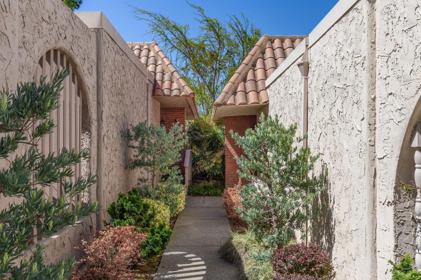 261 Casitas Bulevar, Los Gatos, CA 95032