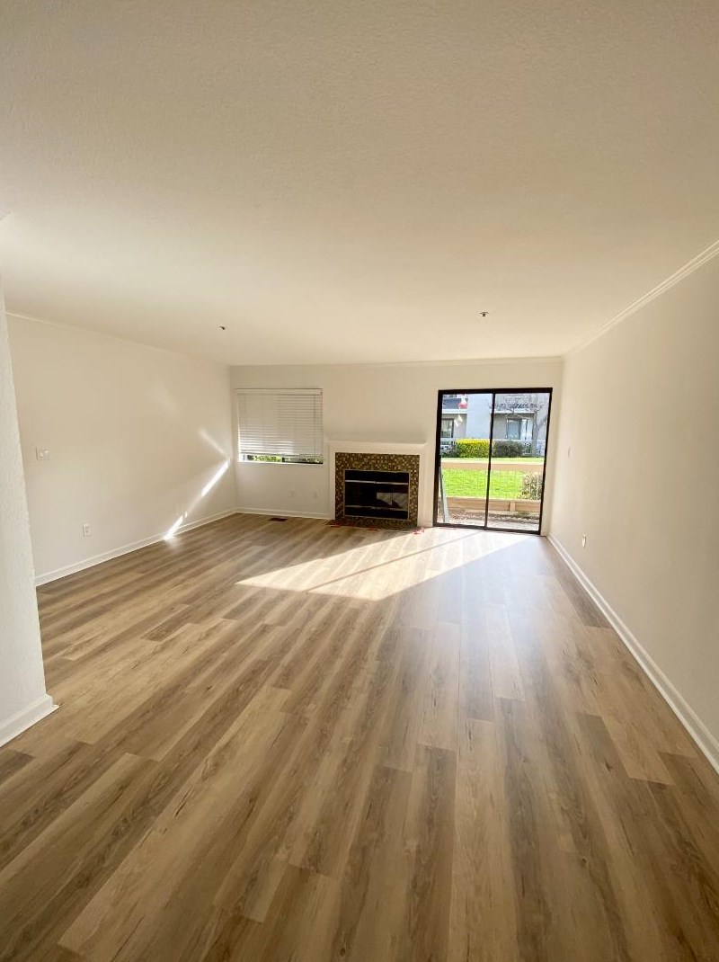 163 Albacore Ln, San Mateo, CA 94404