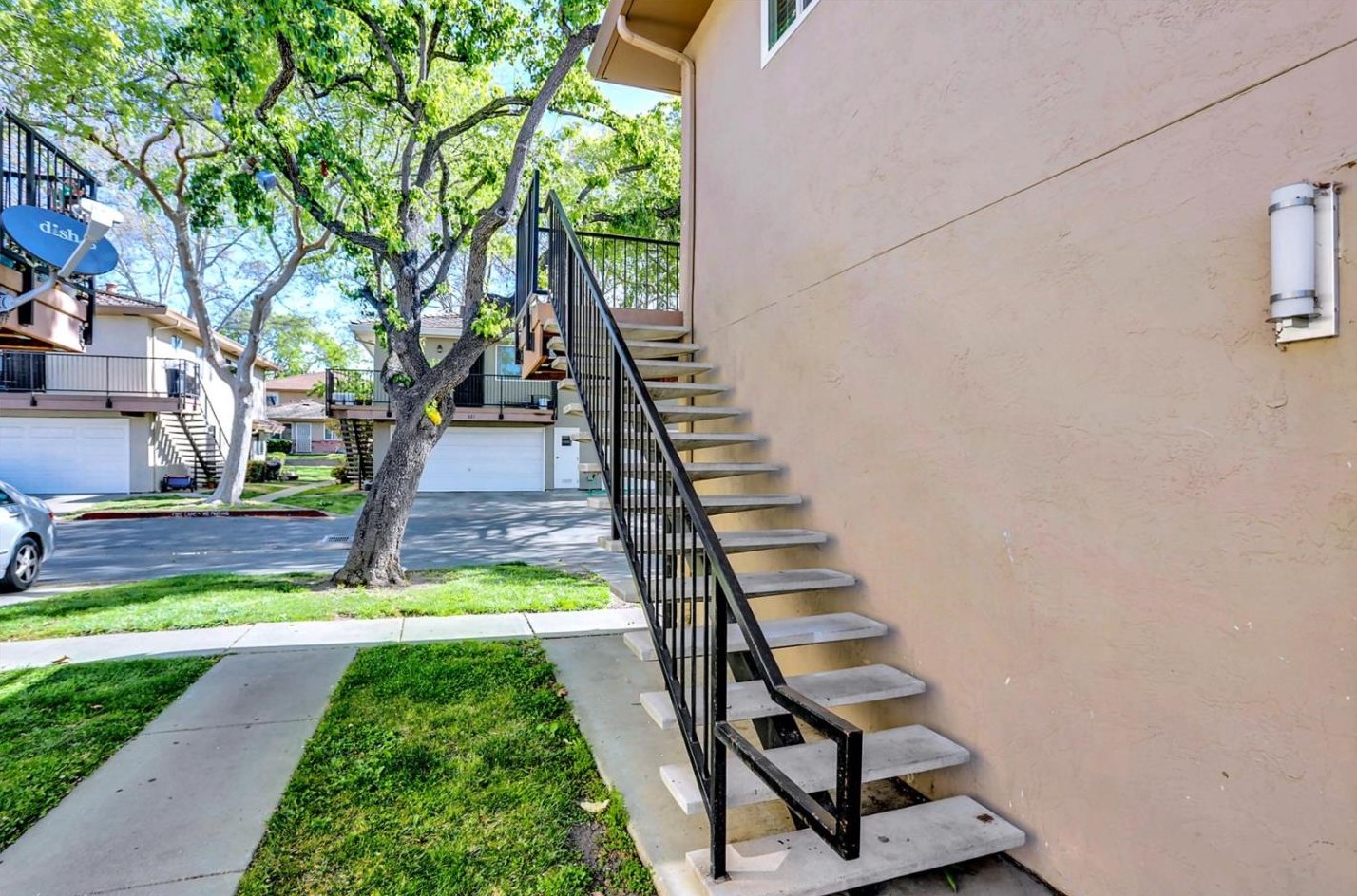 824 Gilchrist Dr, San Jose, CA 95133-2509