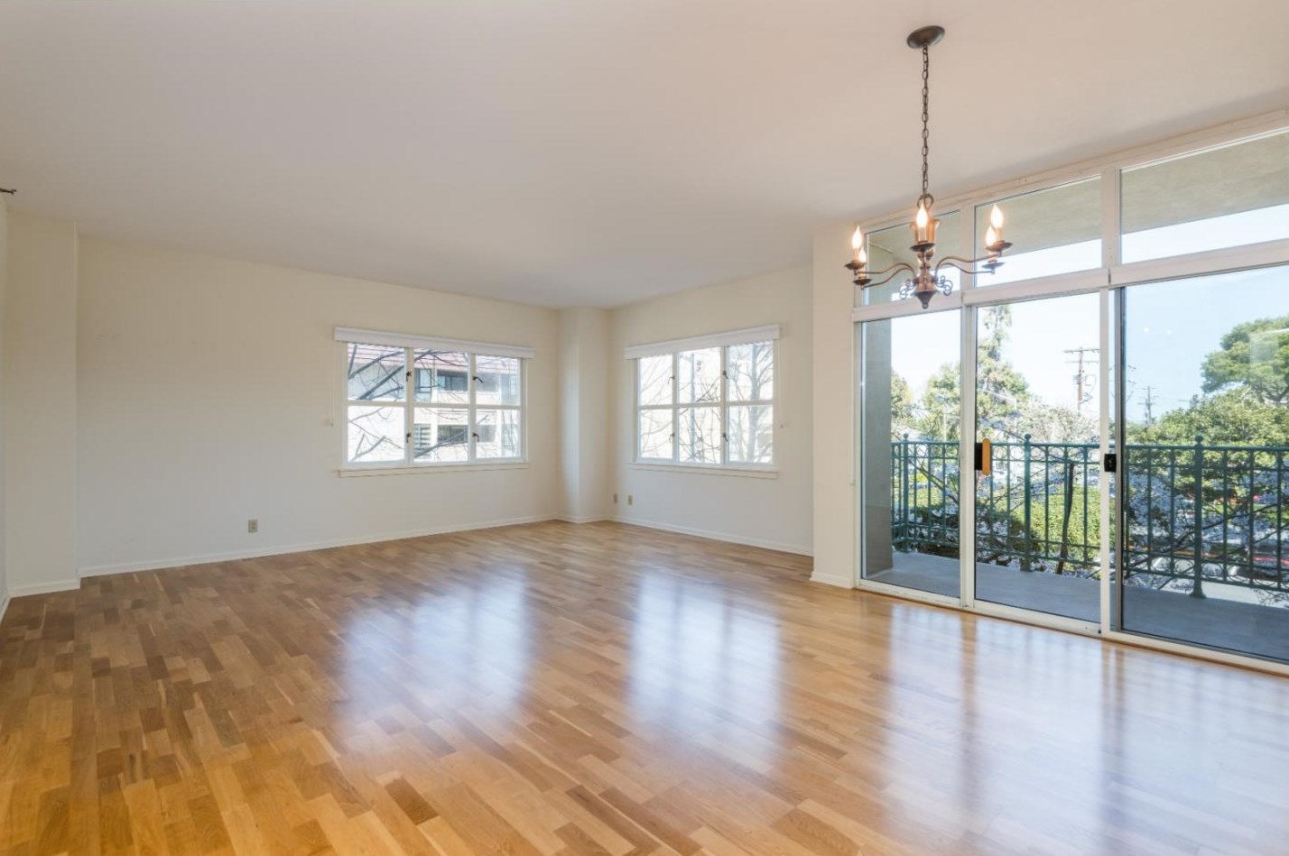 1 Baldwin Ave 223, San Mateo, CA 94401