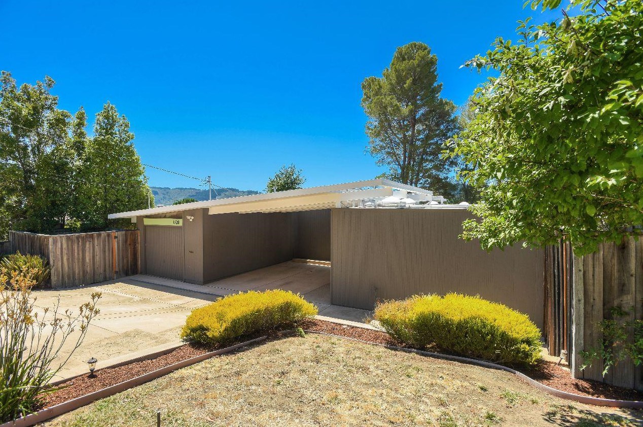1728 Yorktown Rd, San Mateo, CA 94402-4040