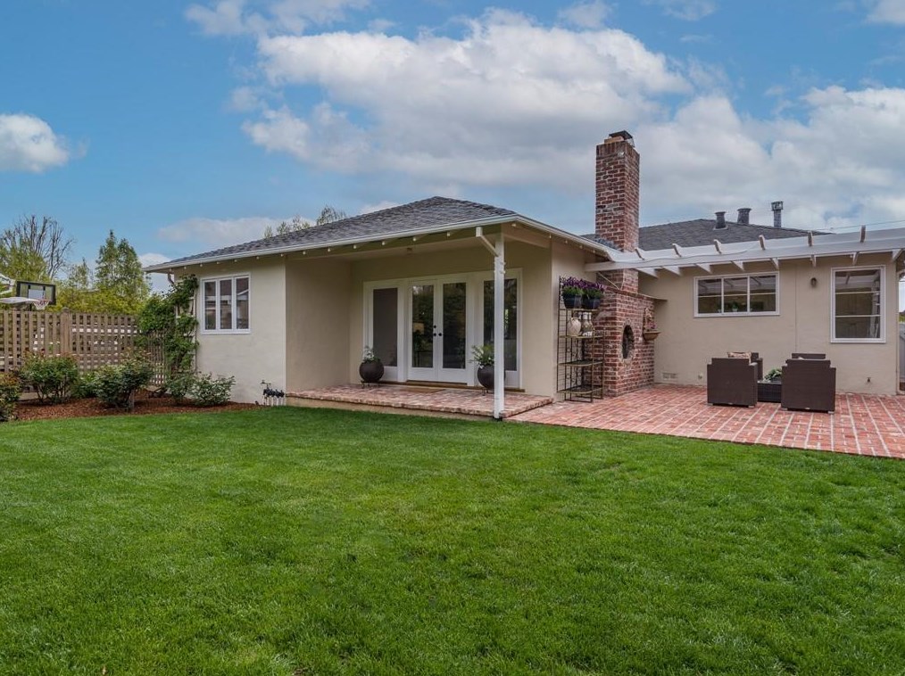 970 Millie Ave, Menlo Park CA  94025-4419 exterior