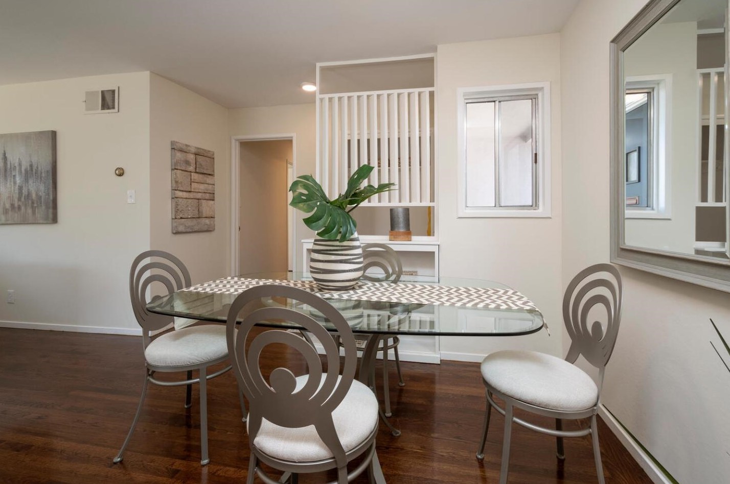 2515 Holland St, San Mateo CA  94403-1639 exterior