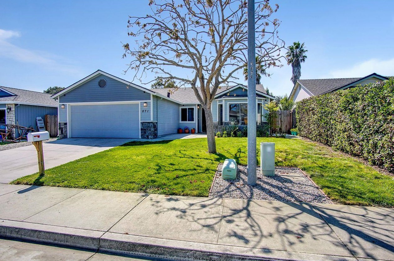 871 Brittany Cir, Hollister, CA 95023