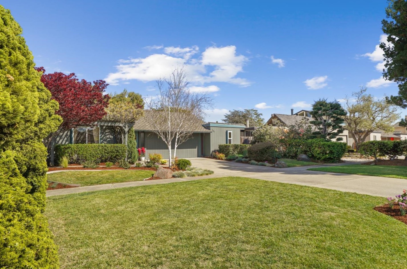131 Barkentine St, San Mateo, CA 94404-3107