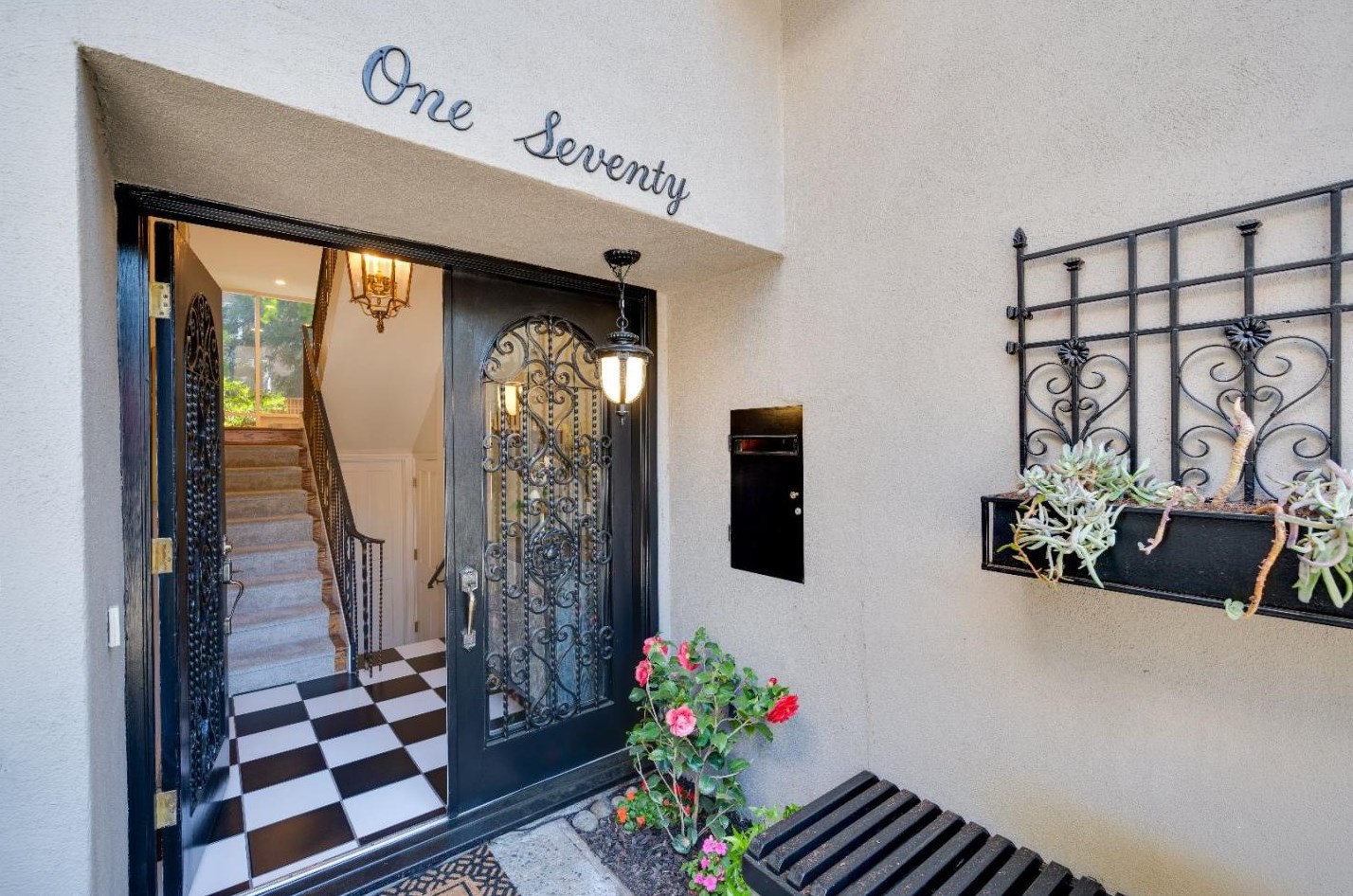 170 Stone Pine Ln, Menlo Park, CA 94025-3051