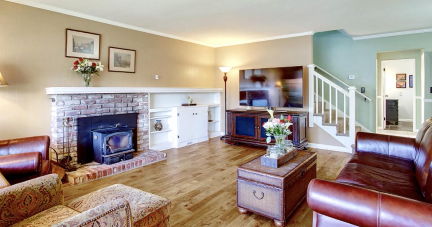 243 Acacia St, Salinas, CA 93901-3105