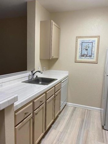 2255 Showers Dr Apt 296, Mountain View, CA 94040