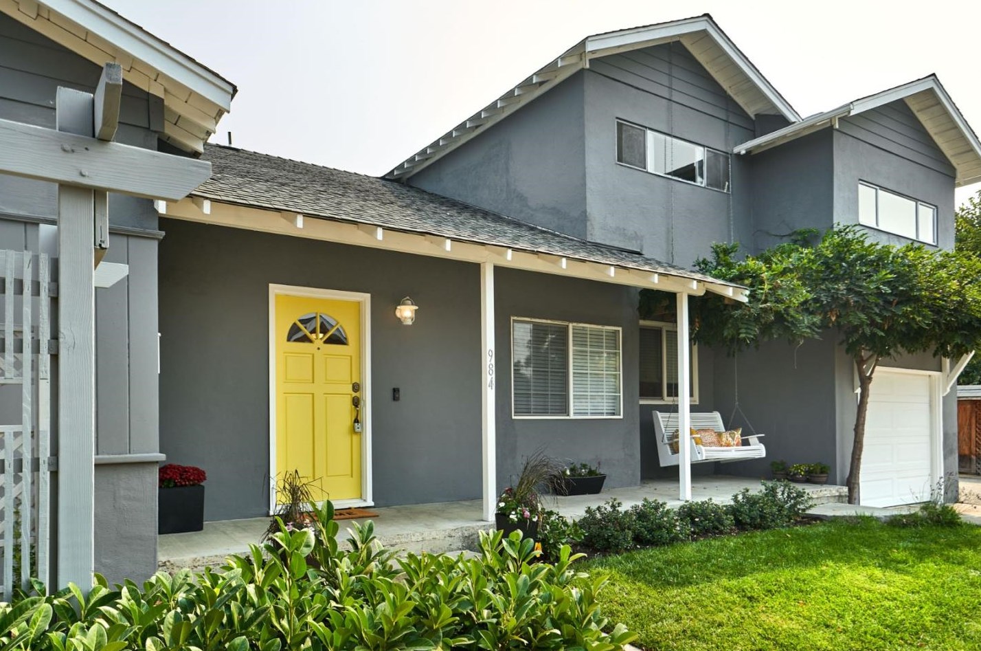 984 Eighth Ave, Redwood City, CA 94063