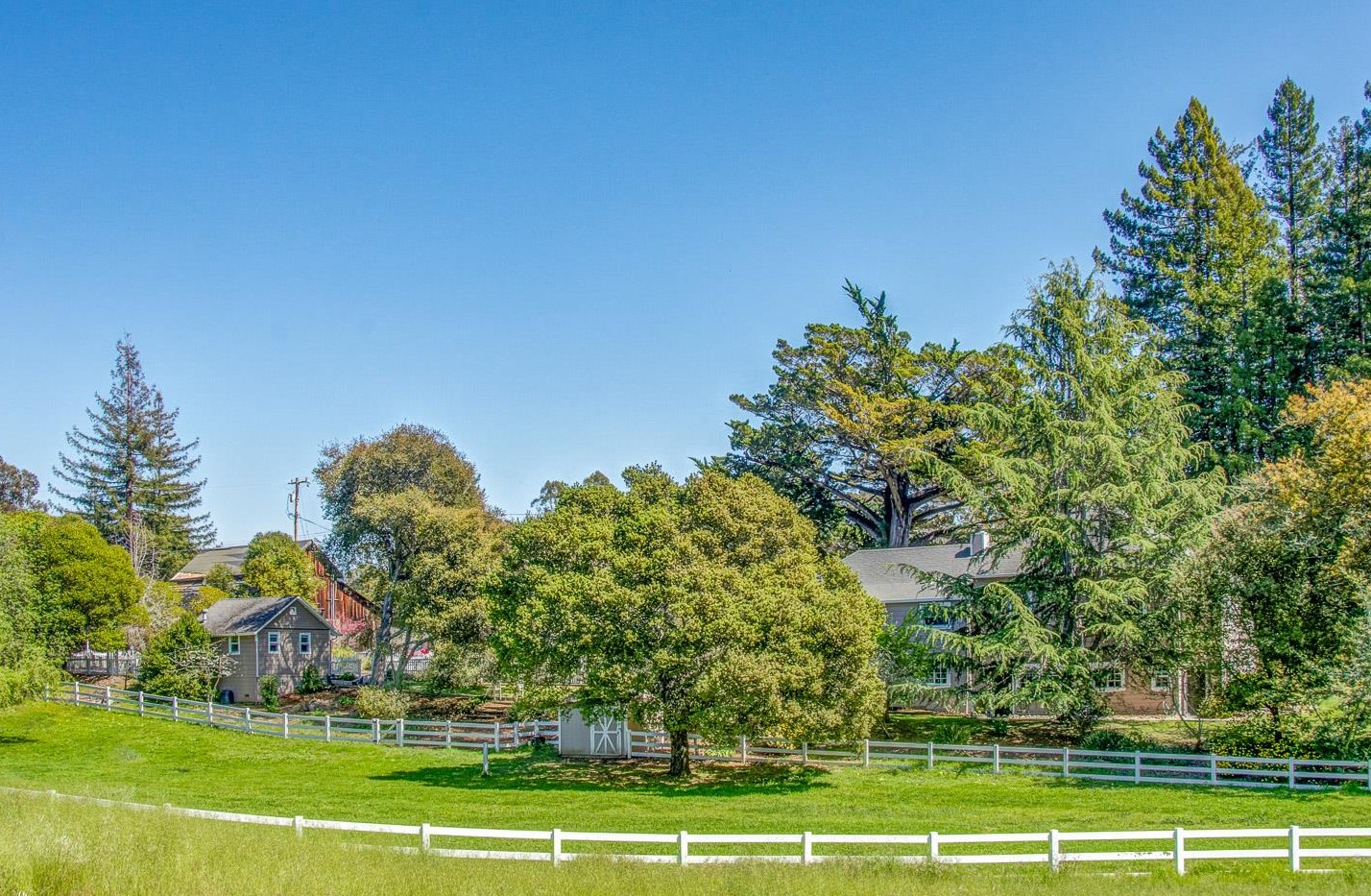 103 Eureka Canyon Rd, Watsonville, CA 95076