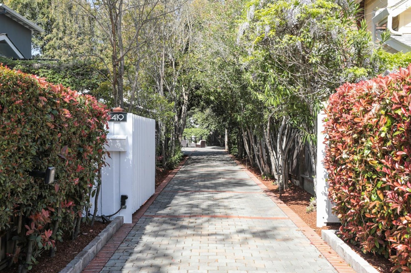 419 Laurel Ave, Menlo Park CA  94025-2820 exterior