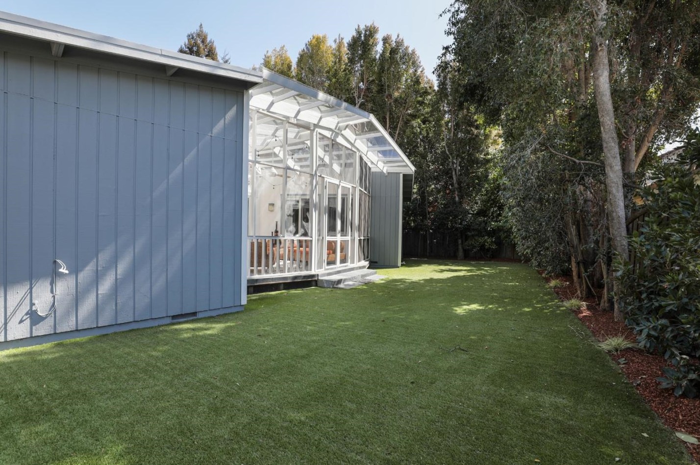 419 Laurel Ave, Menlo Park CA  94025-2820 exterior