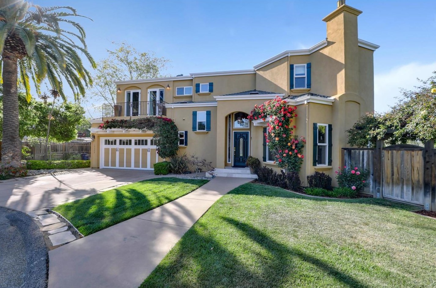 17353 Sereno Ct, Los Gatos, CA 95030