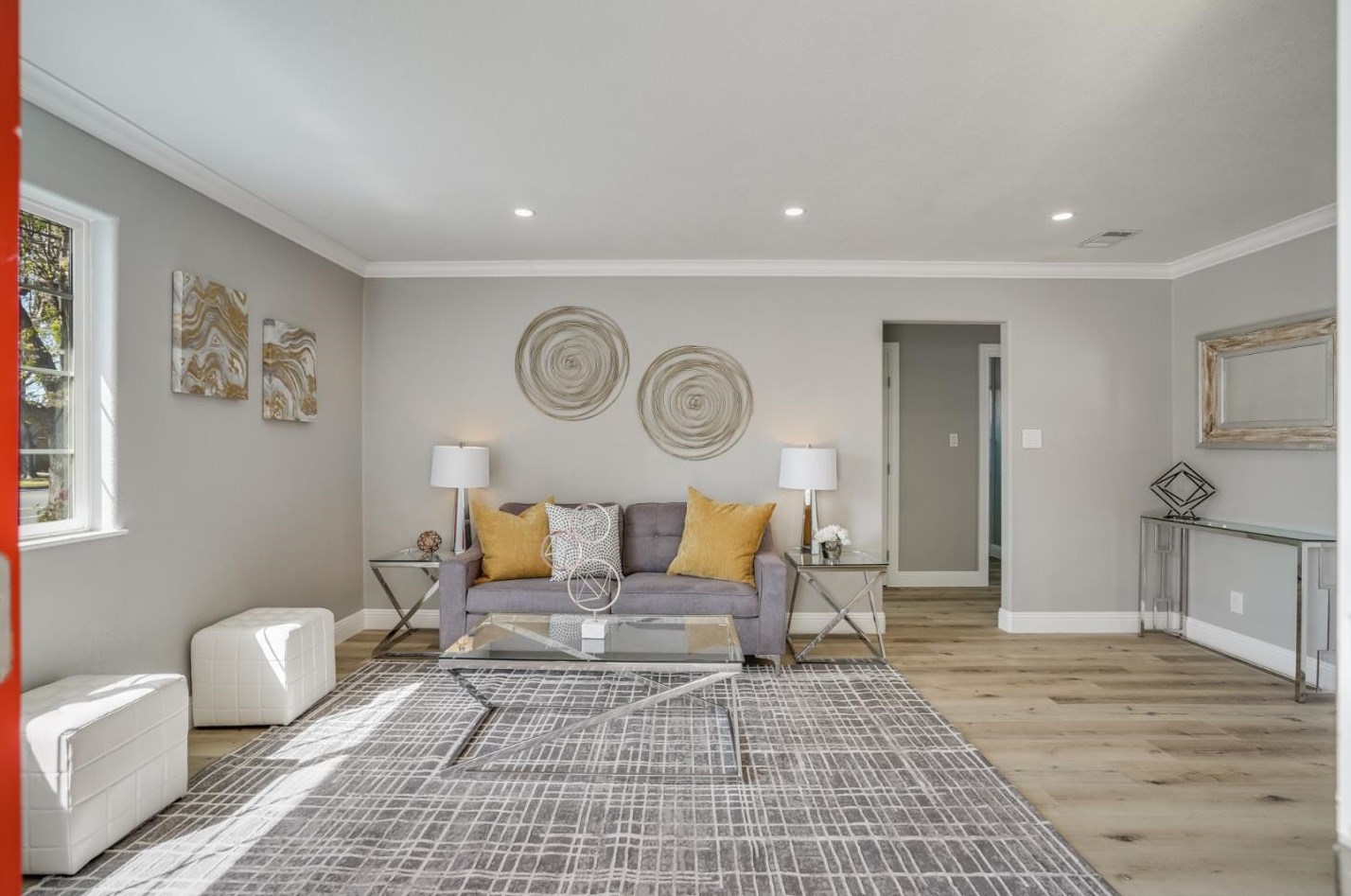 586 Borregas Ave, Sunnyvale, CA 94085