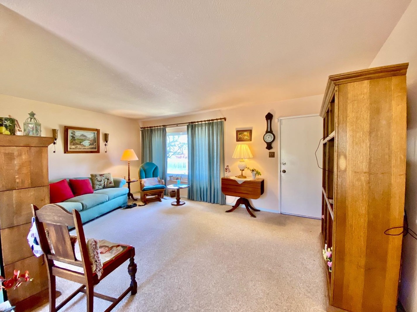 294 San Juan Grade Rd, Salinas, CA 93906-1254