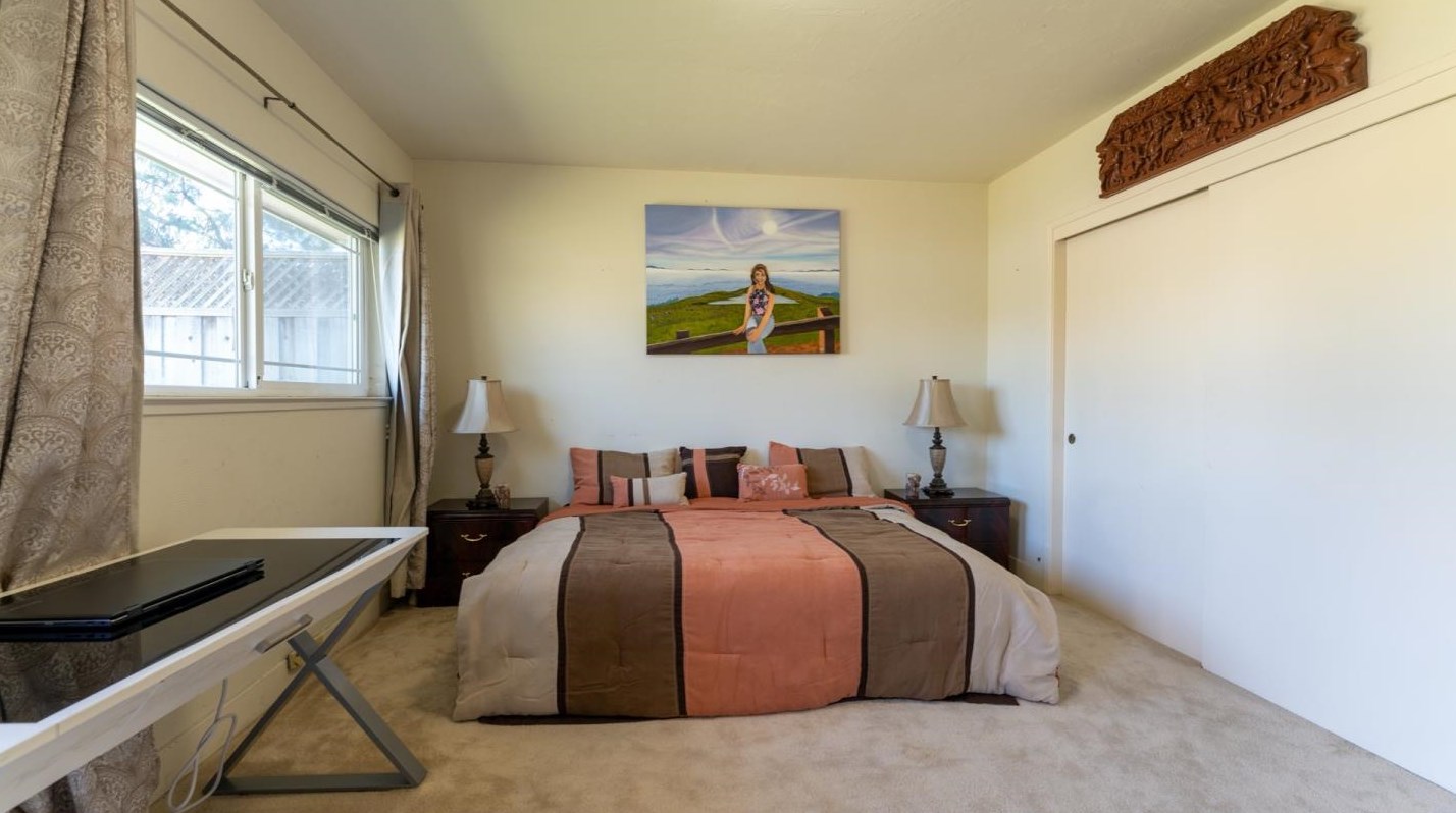 12311 Saraglen Dr, Saratoga CA  95070-3224 exterior