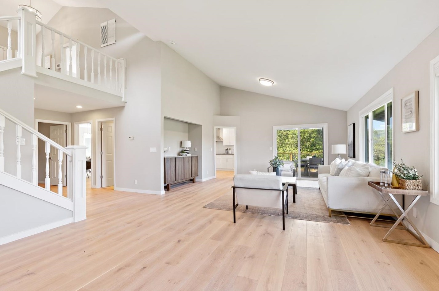 5 Wanda Ln, Orinda, CA 94563