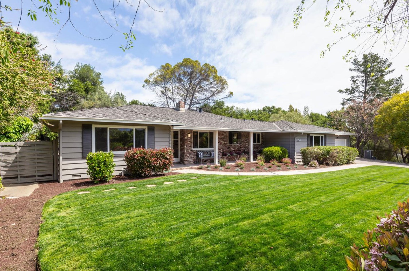 25811 Estacada Dr, Los Altos, CA 94022