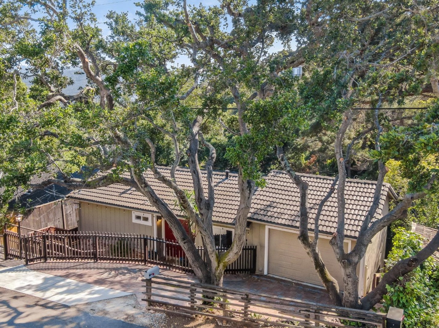 1617 Manzanita Ave, Belmont, CA 94002