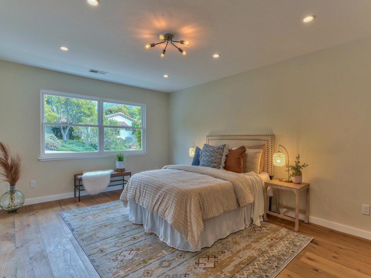 10121 Blue Larkspur Ln, Monterey CA  93940-6501 exterior