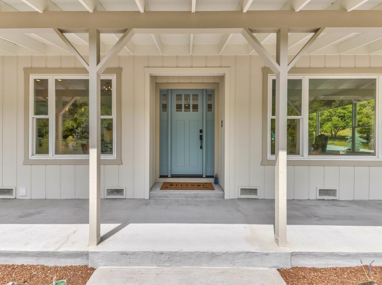 10121 Blue Larkspur Ln, Monterey CA  93940-6501 exterior