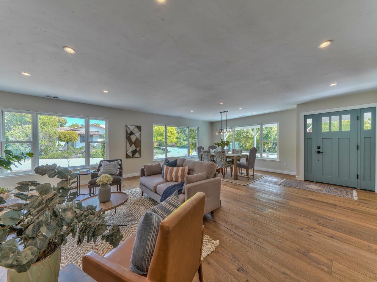 10121 Blue Larkspur Ln, Monterey CA  93940-6501 exterior