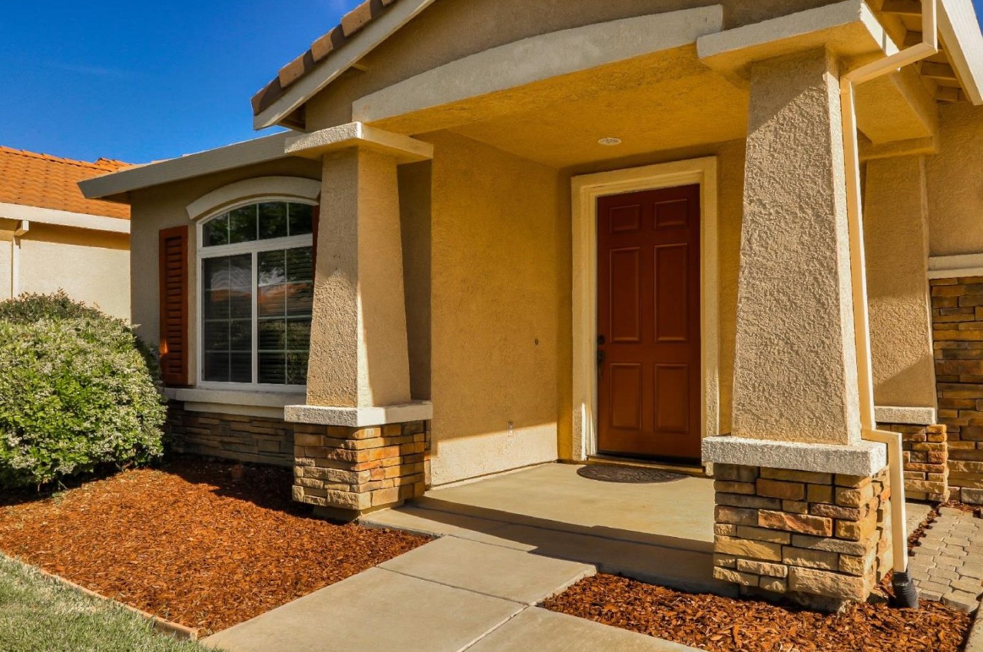 2058 Dante Ct, Los Banos, CA 93635