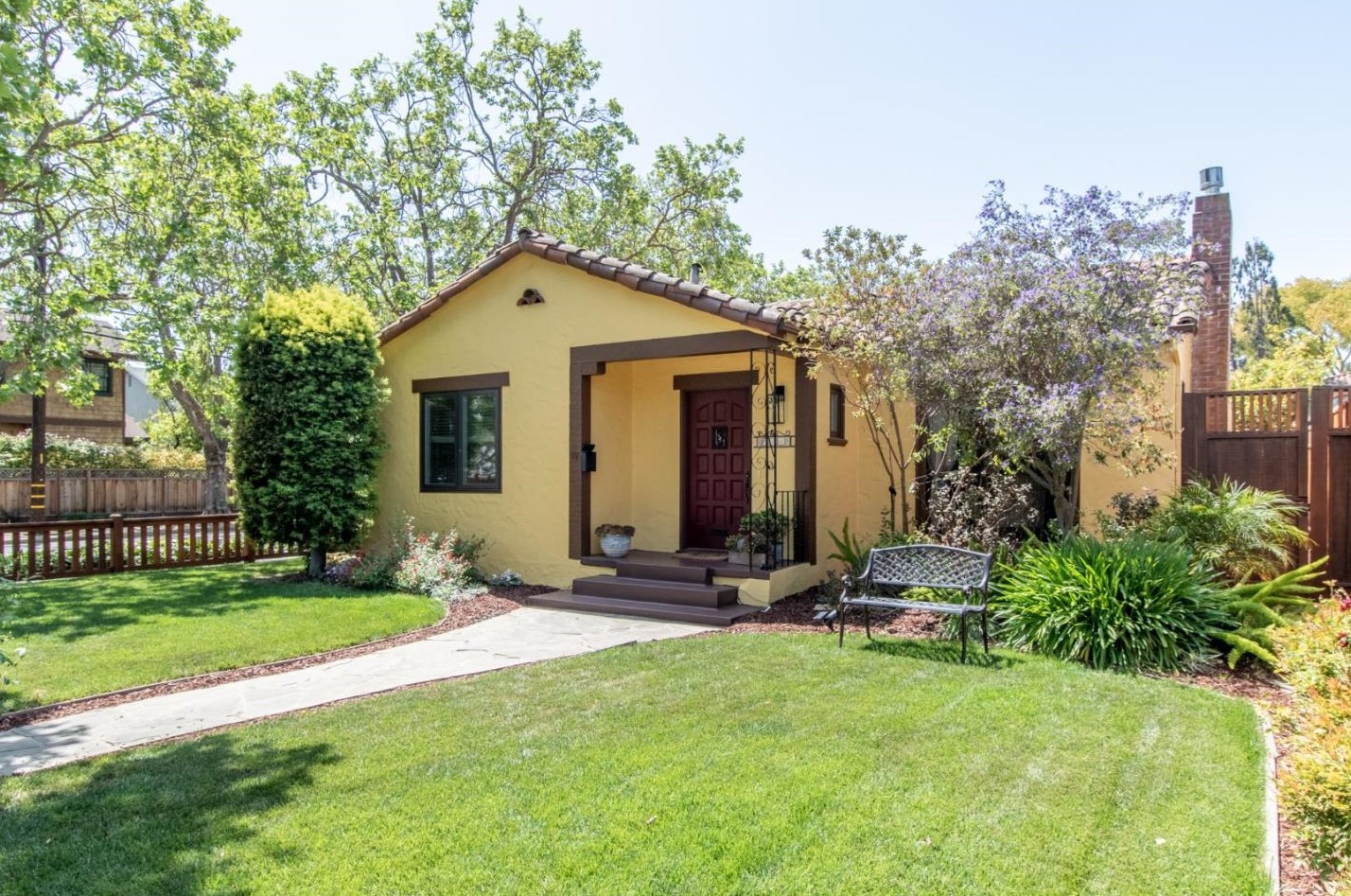 366 Iris St, Redwood City, CA 94062