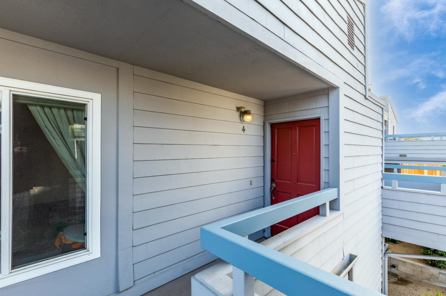 3095 Marina Dr 4, Marina, CA 93933