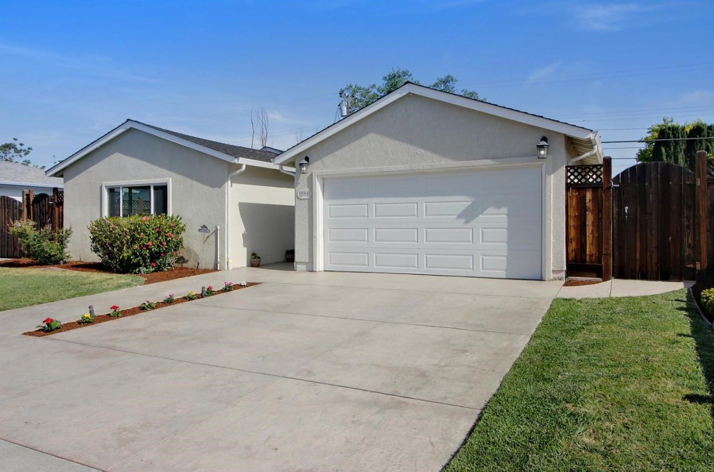 995 Lovell Ave, Campbell, CA 95008-5915